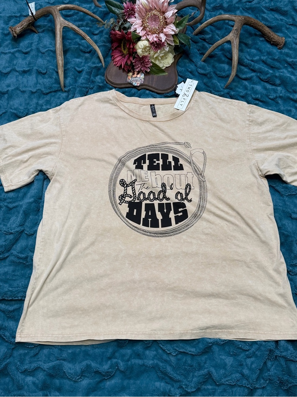 Two 2 Fly Women’s XL NWT Oversized Boxy Western Graphic Tee Good Ol Days